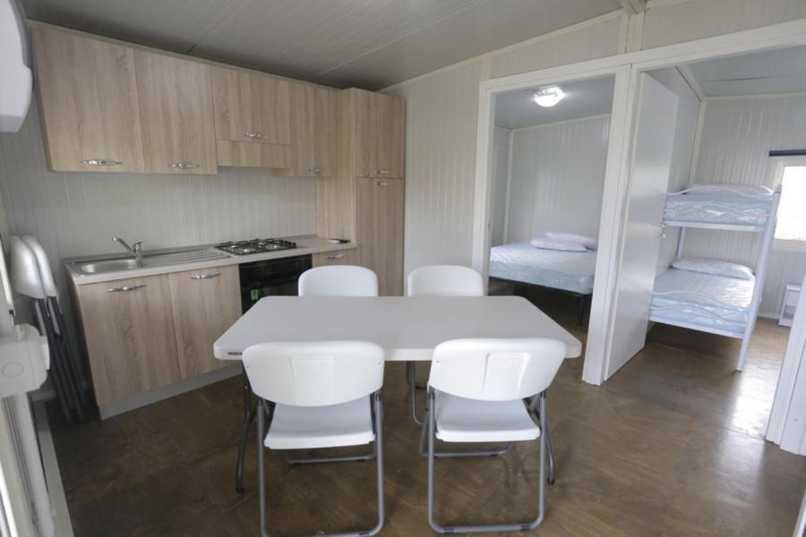 Campsite Tropical Casette Diamante